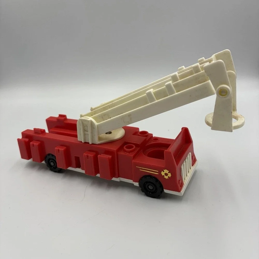 Fisher Price Little‎ People Lot 3 Emergency Vehicles Police Ambulance Fire Truck